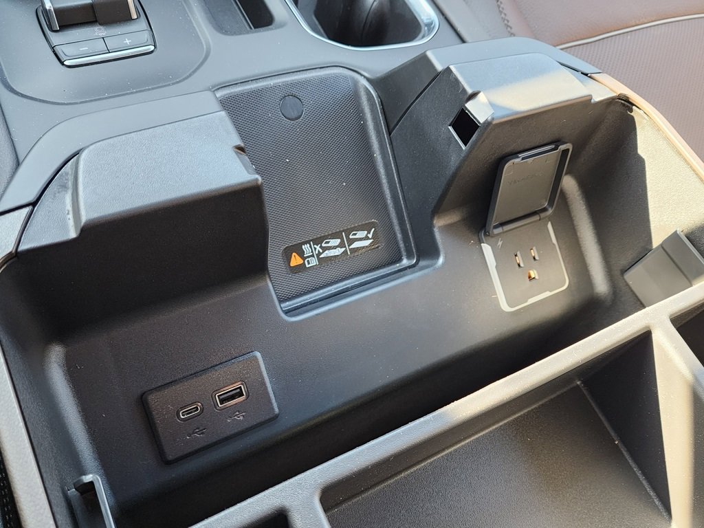 New 2026 GMC Sierra 1500 Denali w/ Denali Reserve Package image 33