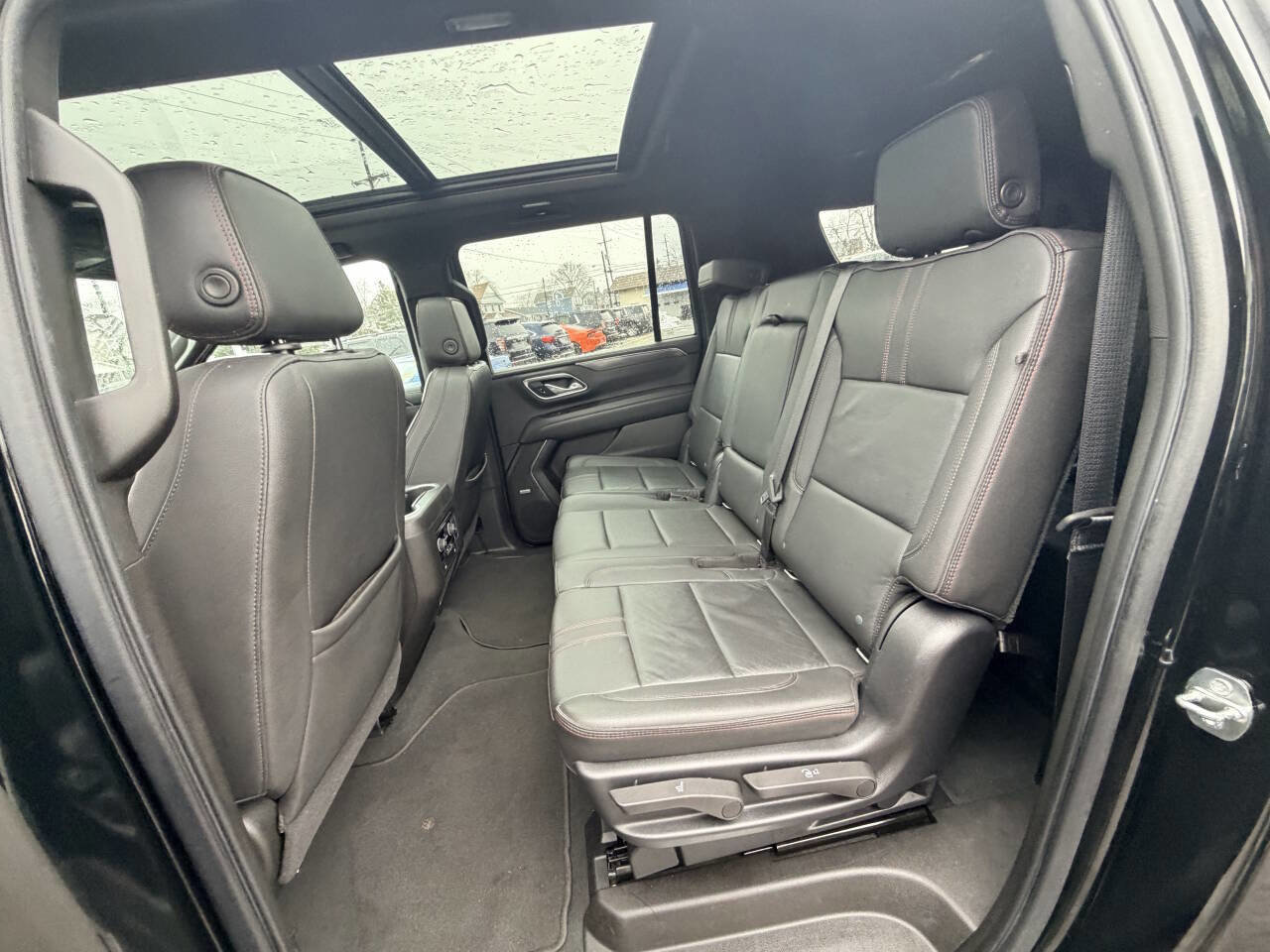 Used 2021 Chevrolet Suburban RST image 43