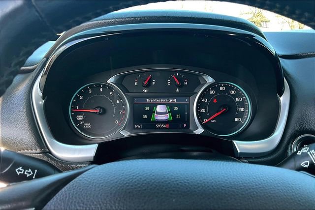 Used 2021 Chevrolet Traverse LT image 13