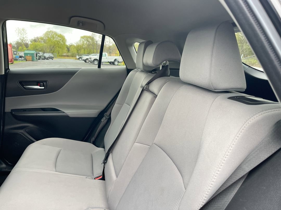 Certified 2022 Toyota Venza LE AWD/4WD image 8