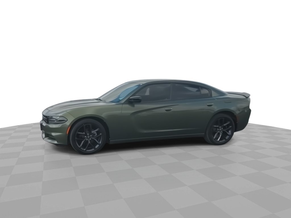 Used 2021 Dodge Charger SXT w/ Blacktop Package RWD image 4