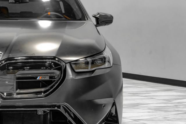 Used 2026 BMW M5 w/ Carbon Package AWD/4WD image 66