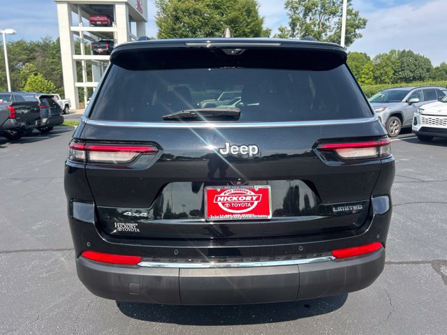 Used 2023 Jeep Grand Cherokee L Limited w/ Luxury Tech Group II AWD/4WD image 8
