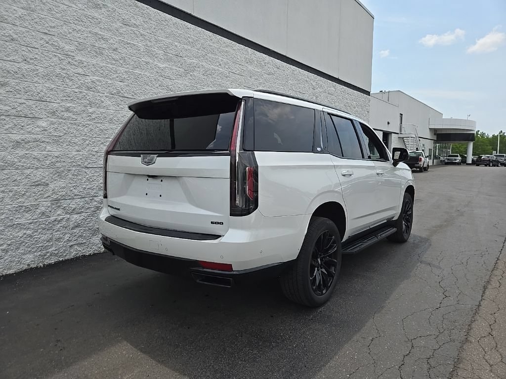 Certified 2023 Cadillac Escalade Sport w/ LPO, ONYX Package AWD/4WD image 18