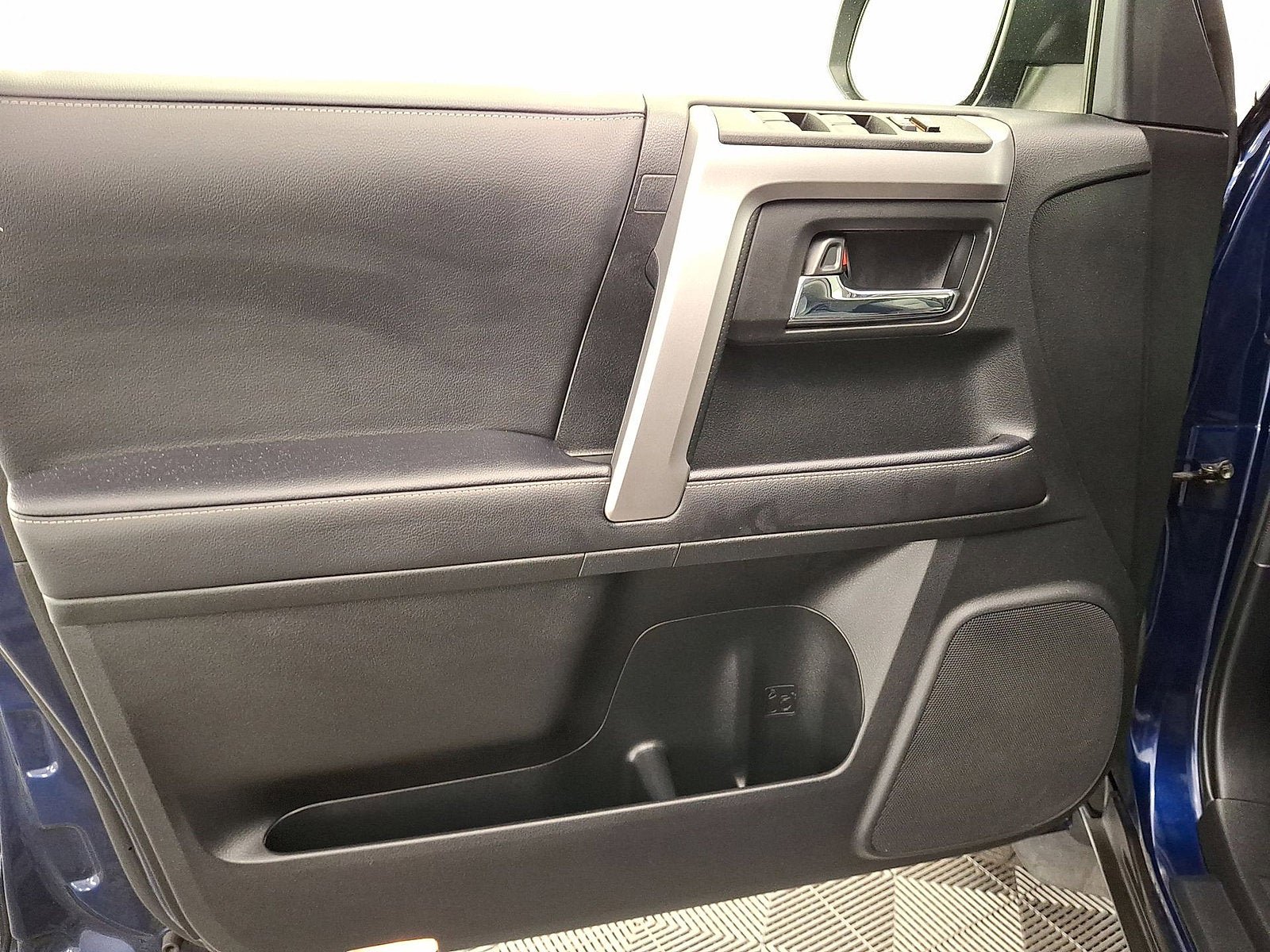 Certified 2023 Toyota 4Runner SR5 Premium w/ Moonroof Package RWD image 2