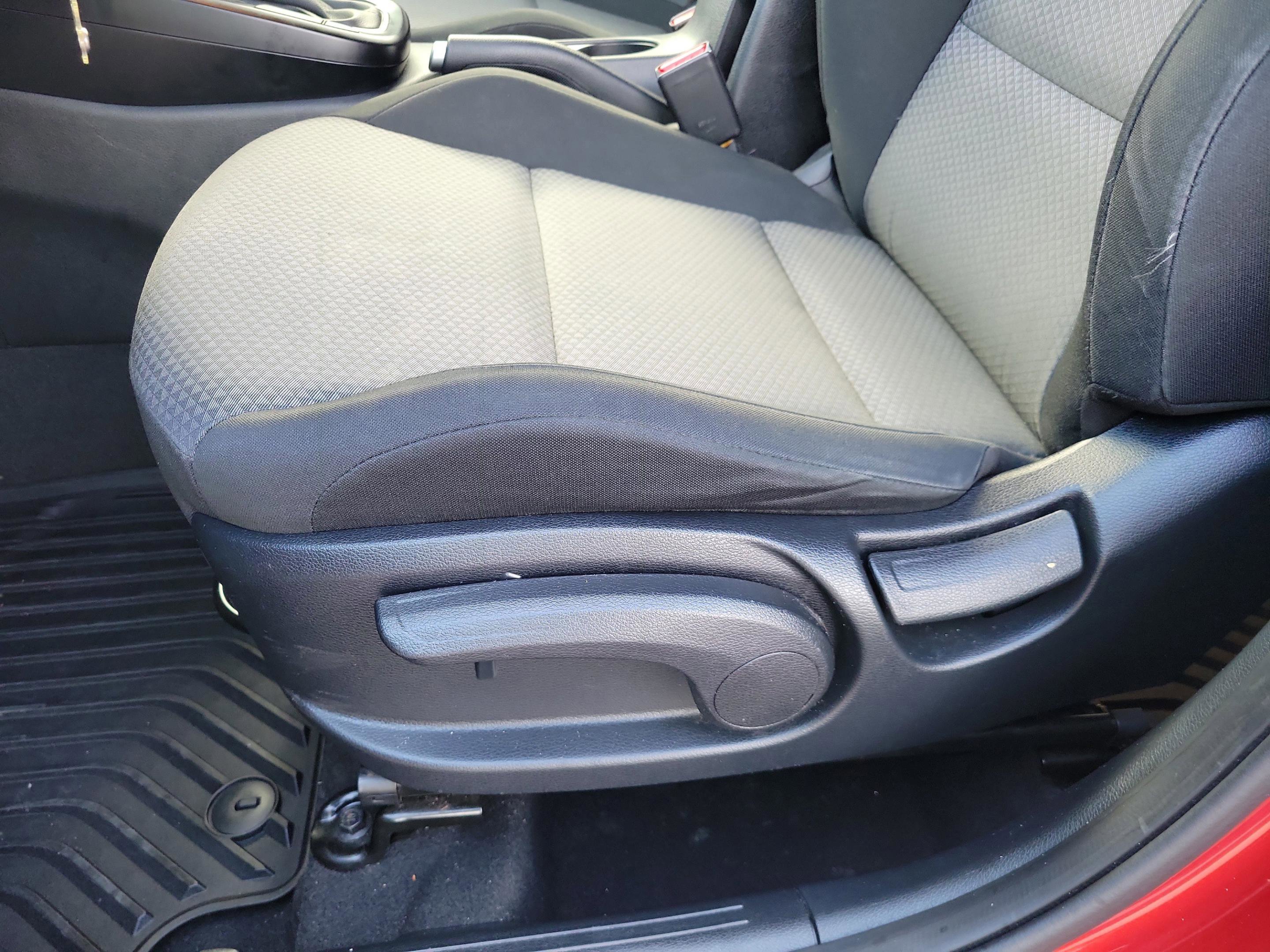 Used 2022 Kia Soul LX image 16