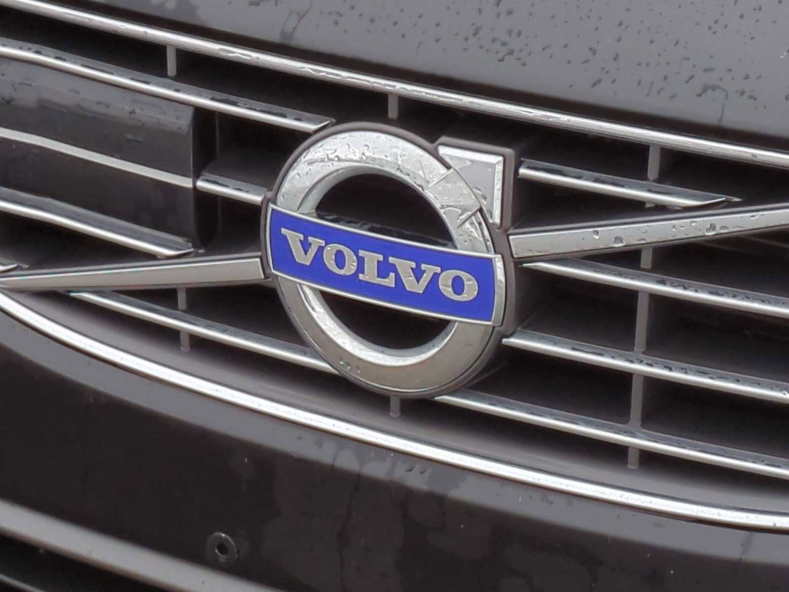 Used 2016 Volvo S60 T5 Inscription Platinum image 11