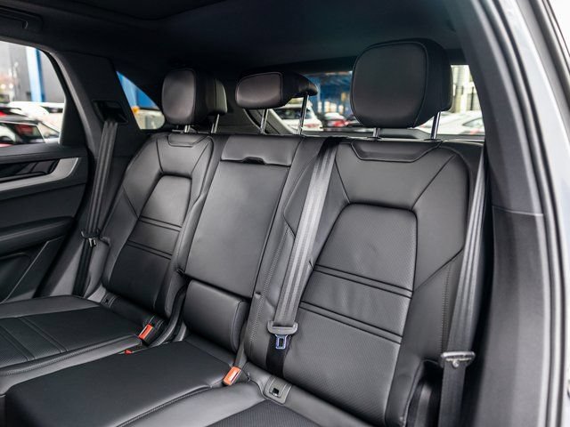 New 2026 Porsche Cayenne S AWD/4WD image 47