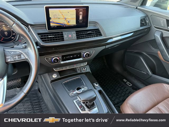 Used 2019 Audi Q5 2.0T Premium Plus w/ Premium Plus Package AWD/4WD image 18
