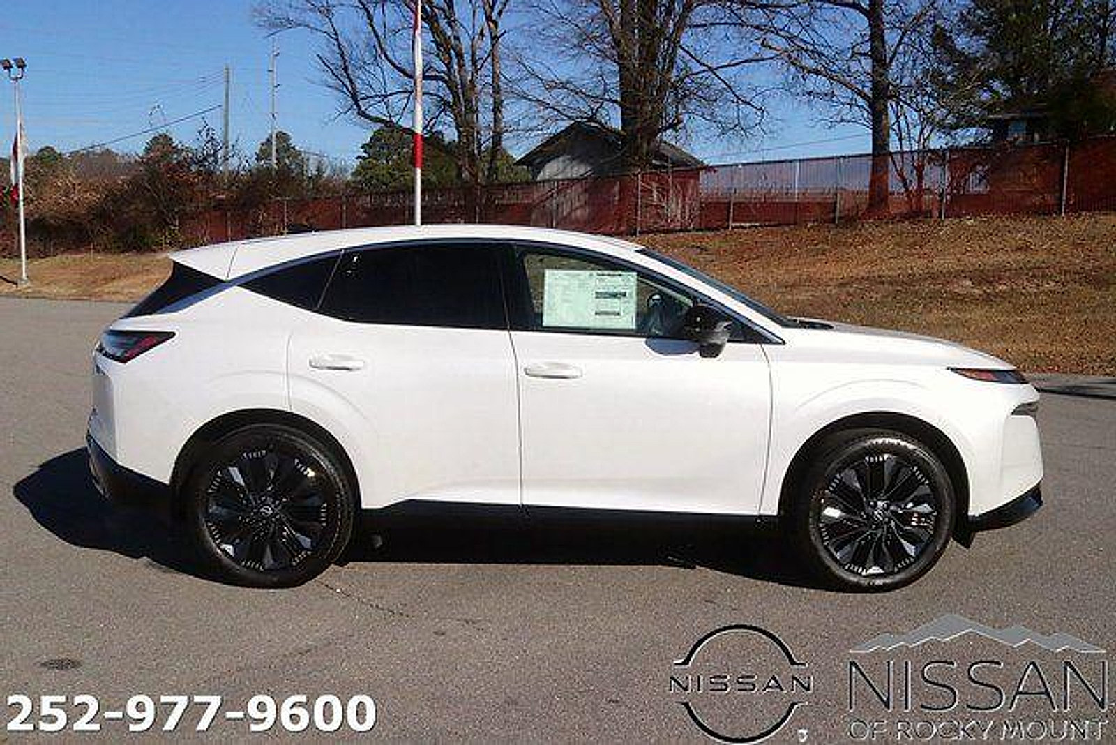 New 2026 Nissan Murano Platinum w/ Cargo Package AWD/4WD image 4