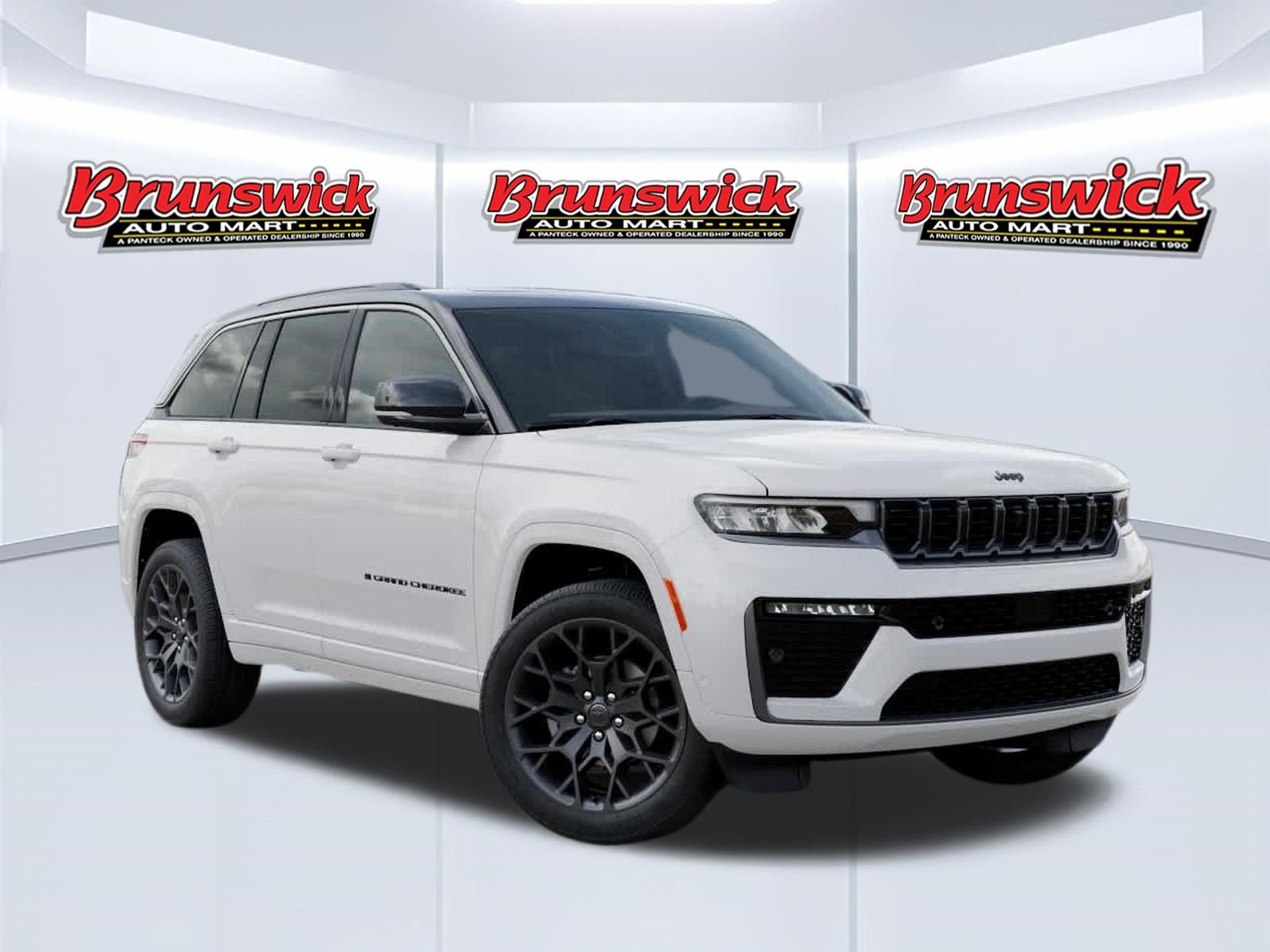 New 2027 Jeep Grand Cherokee Summit AWD/4WD image 5