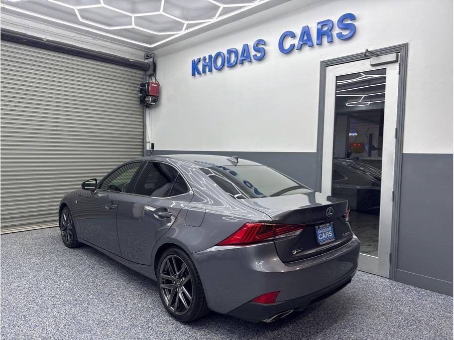 Used 2017 Lexus IS 200t F Sport w/ F Sport Package RWD image 3