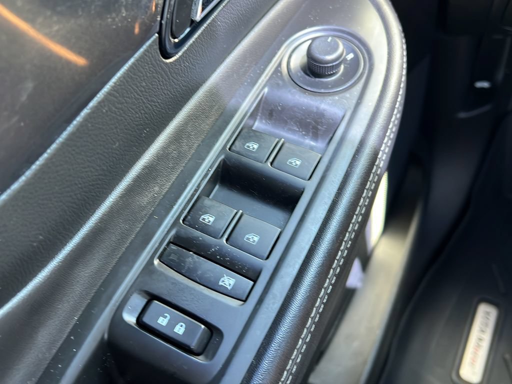 Used 2020 Buick Encore Preferred FWD image 21