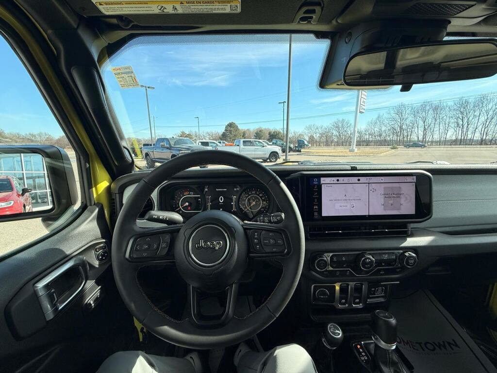 Used 2024 Jeep Wrangler Sport AWD/4WD image 14