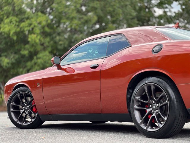 Used 2020 Dodge Challenger R/T Scat Pack w/ Driver Convenience Group RWD image 10