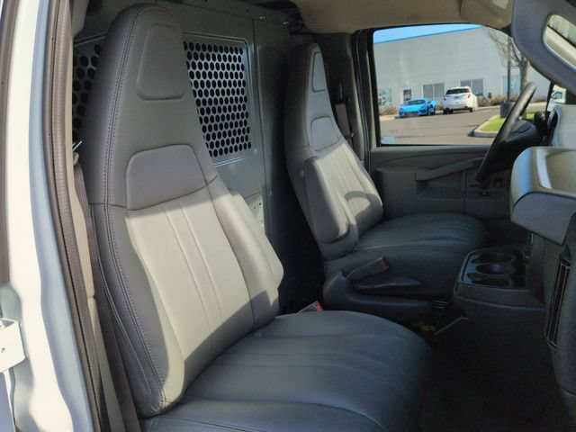 New 2025 Chevrolet Express 2500 w/ Driver Convenience Package RWD image 25