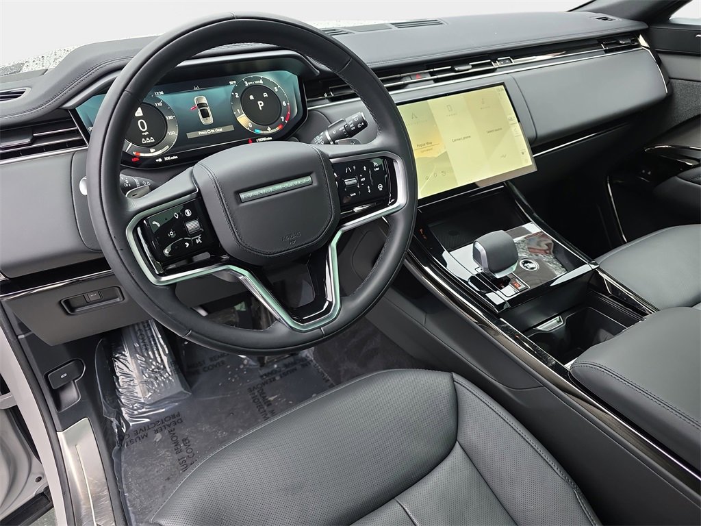Used 2025 Land Rover Range Rover Sport SE image 19