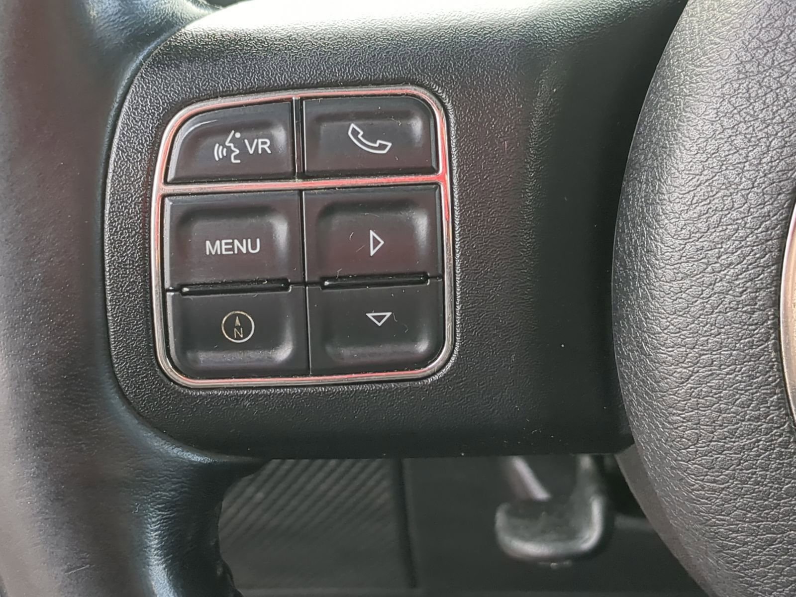 Used 2013 Jeep Wrangler Unlimited Sahara w/ Connectivity Group image 27