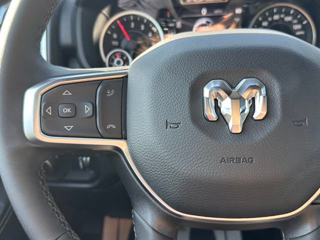 New 2026 RAM 3500 Big Horn AWD/4WD image 19