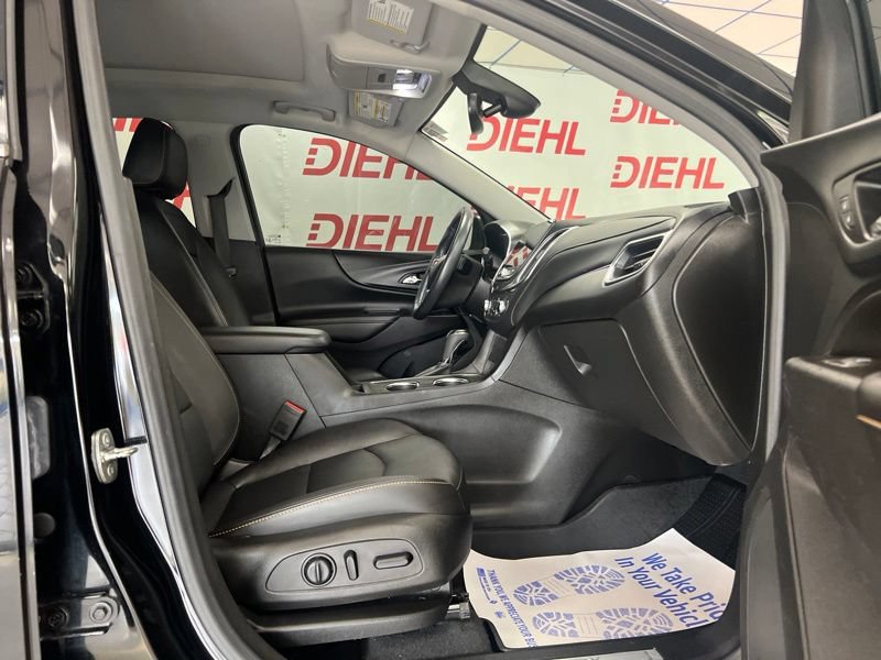 Used 2021 Chevrolet Equinox Premier AWD/4WD image 13