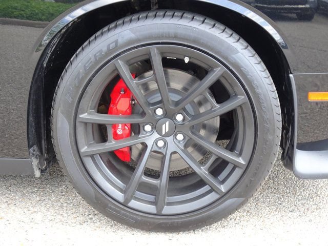 Used 2023 Dodge Challenger R/T w/ Plus Package RWD image 33