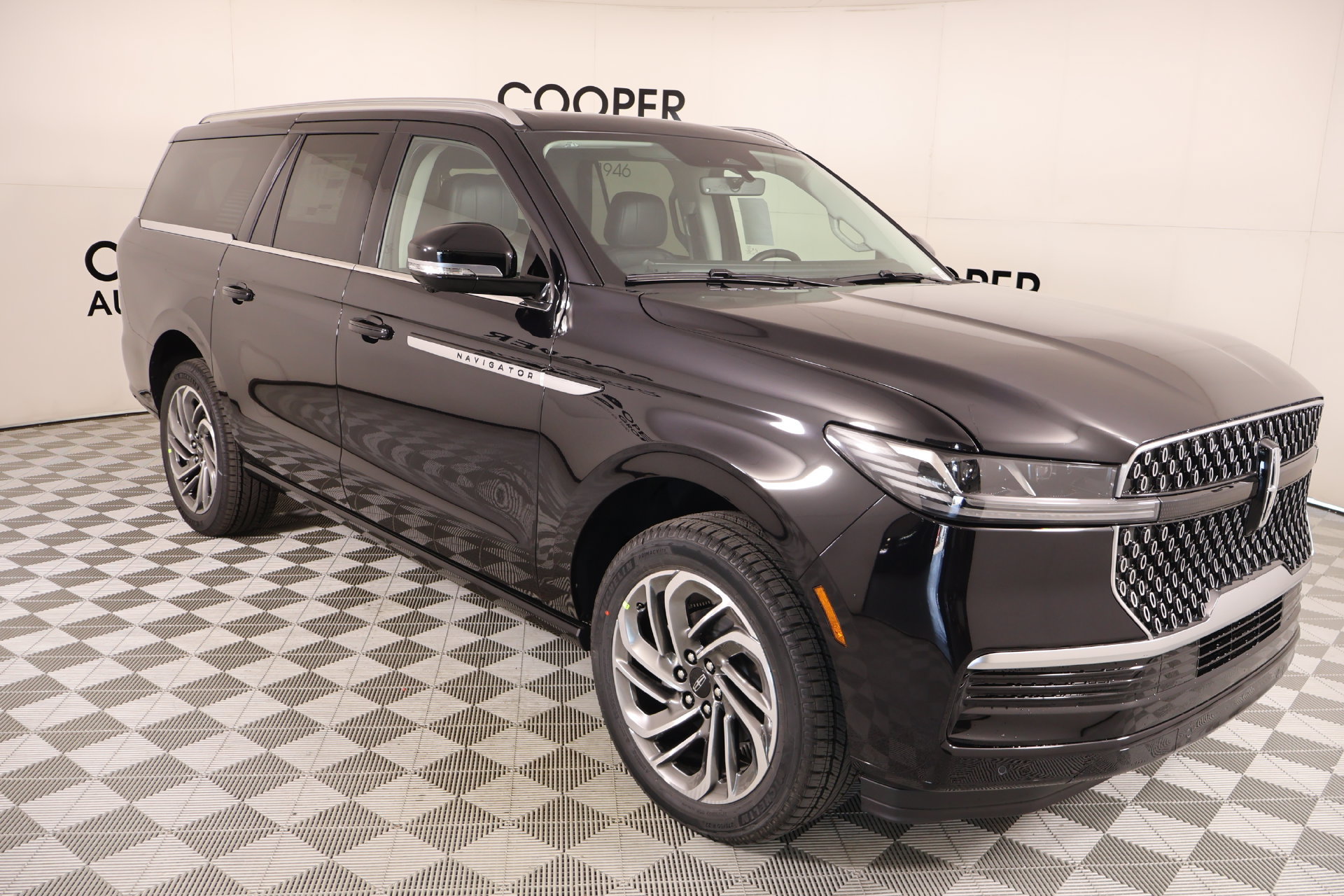 New 2027 Lincoln Navigator L Reserve