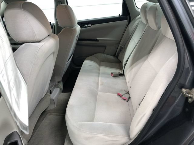 Used 2010 Chevrolet Impala LS FWD image 21