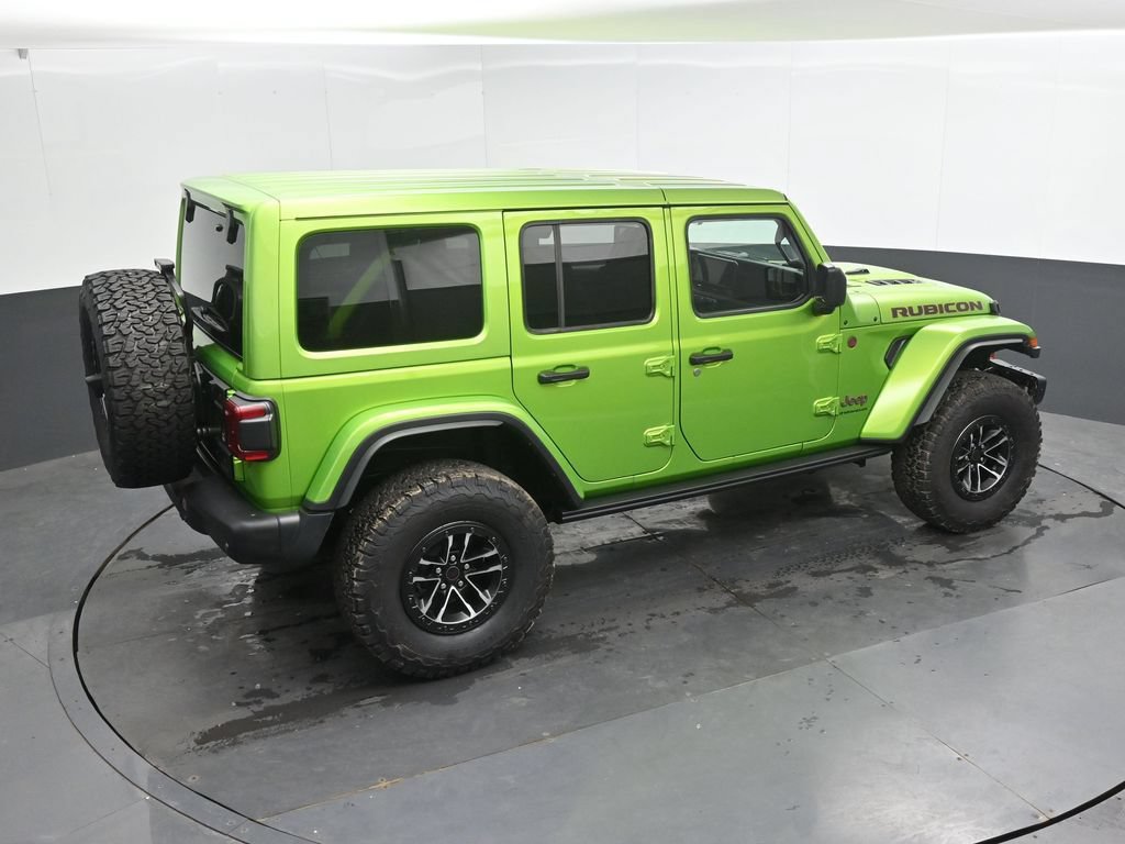 Used 2025 Jeep Wrangler Unlimited Rubicon AWD/4WD image 31