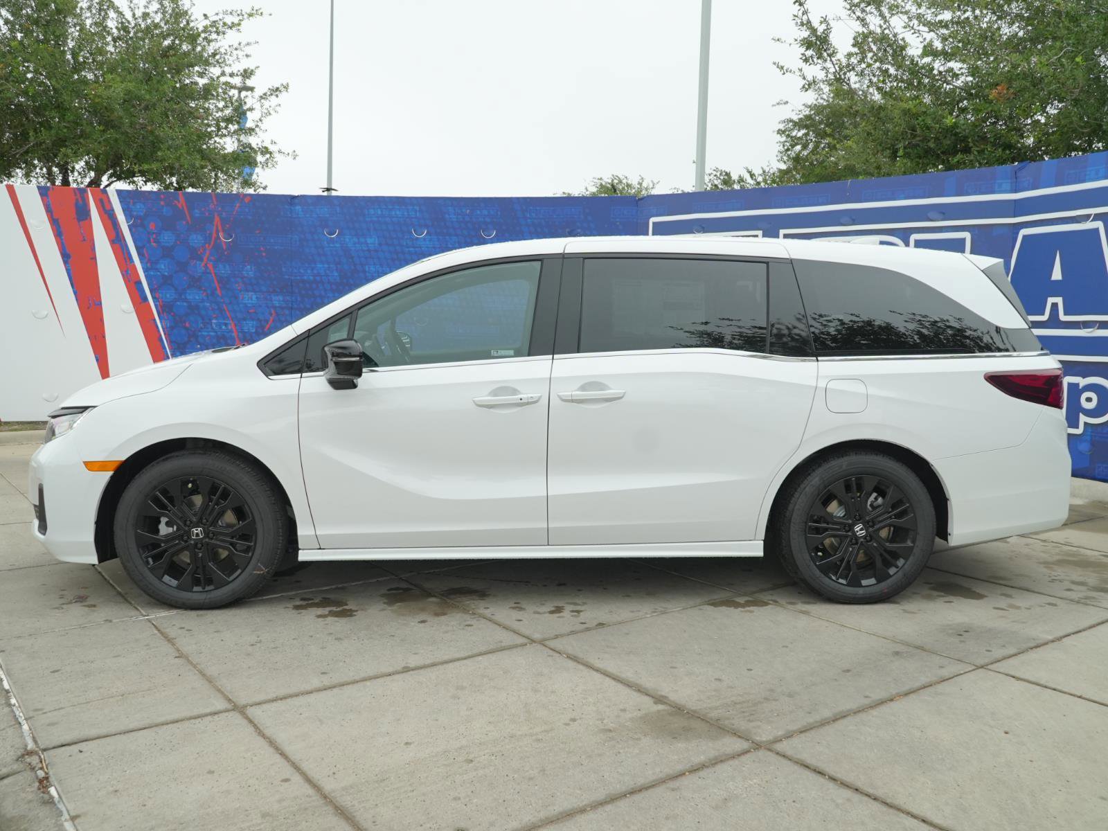 New 2026 Honda Odyssey Sport-L image 10