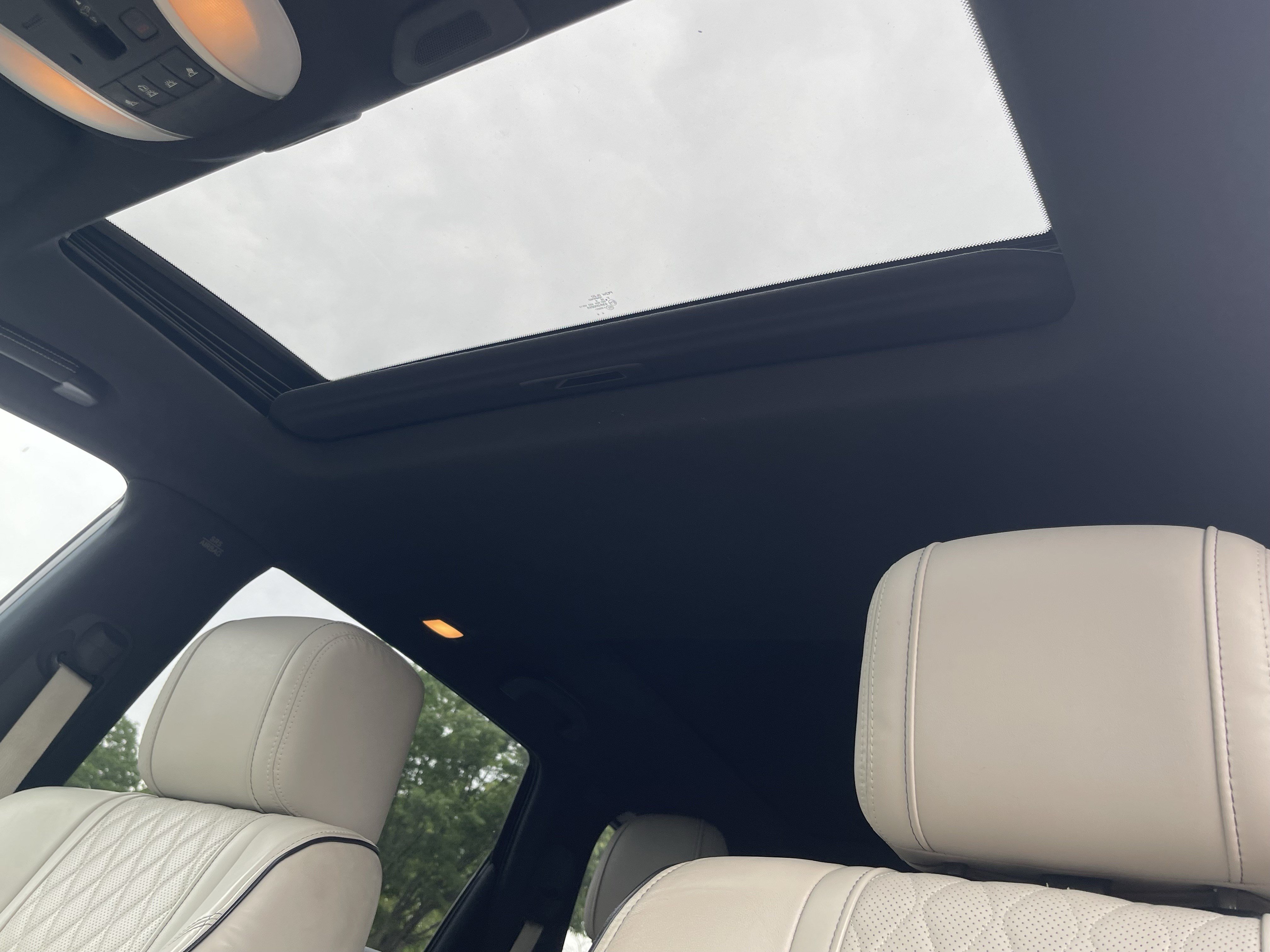 Used 2019 INFINITI QX60 Luxe w/ Limited Package AWD/4WD image 9
