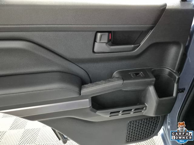 Certified 2025 Toyota 4Runner SR5 AWD/4WD image 26