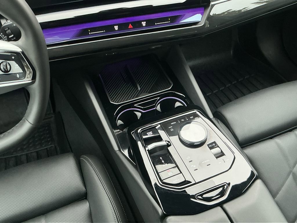 Used 2024 BMW i5 eDrive40i image 20