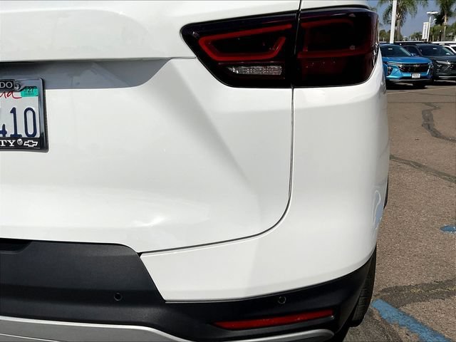 Used 2026 Chevrolet Blazer LT FWD image 11