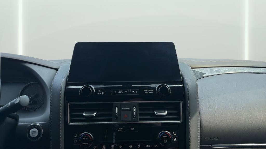 Used 2021 Nissan Armada Platinum w/ Captain's Chairs Package image 18