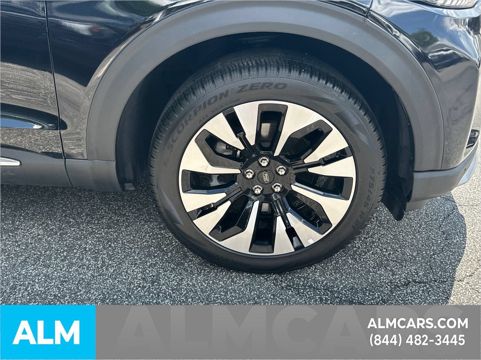 Certified 2026 Ford Explorer Platinum w/ LUX Leather Package AWD/4WD image 14