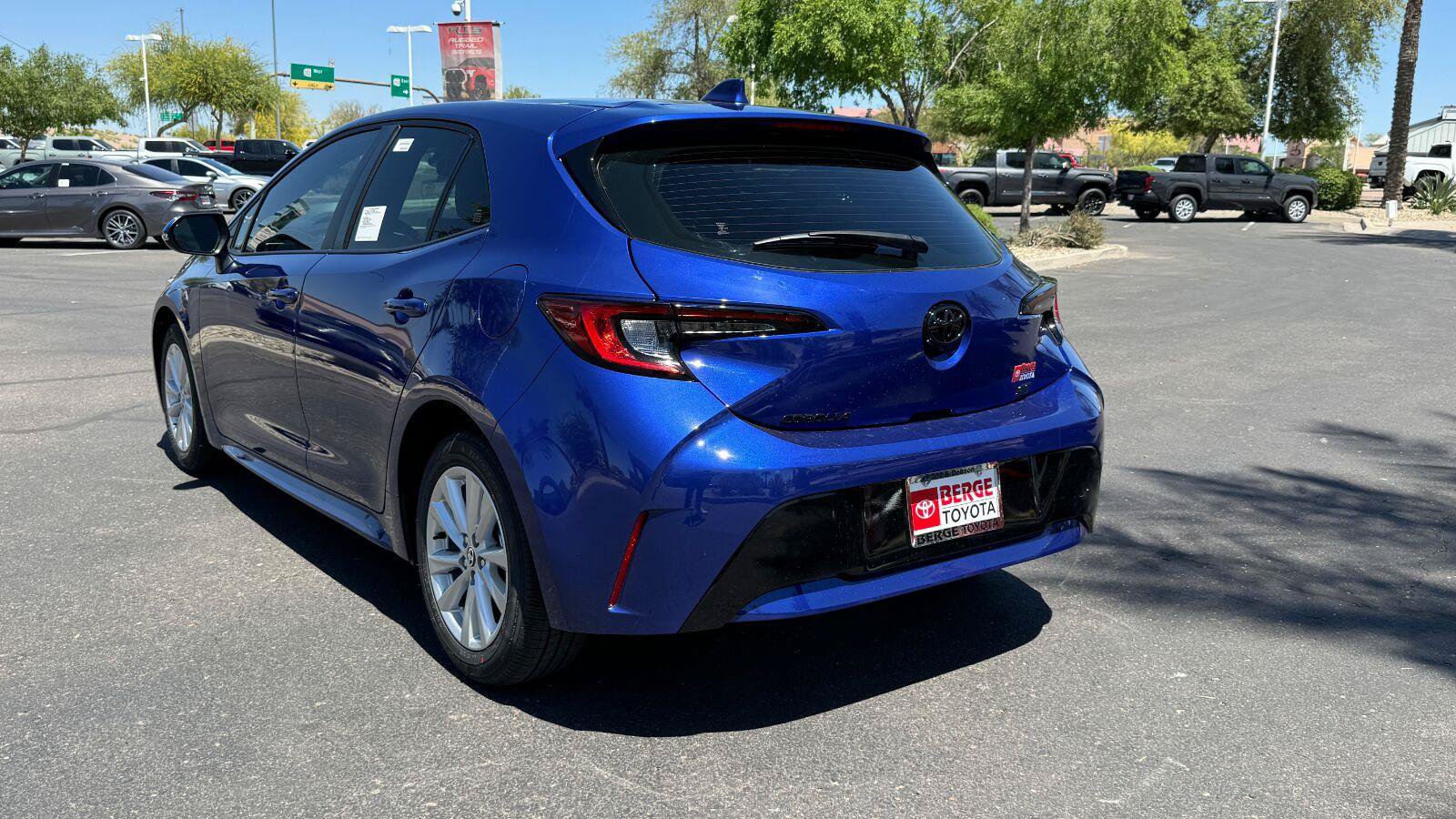 New 2026 Toyota Corolla SE FWD image 4
