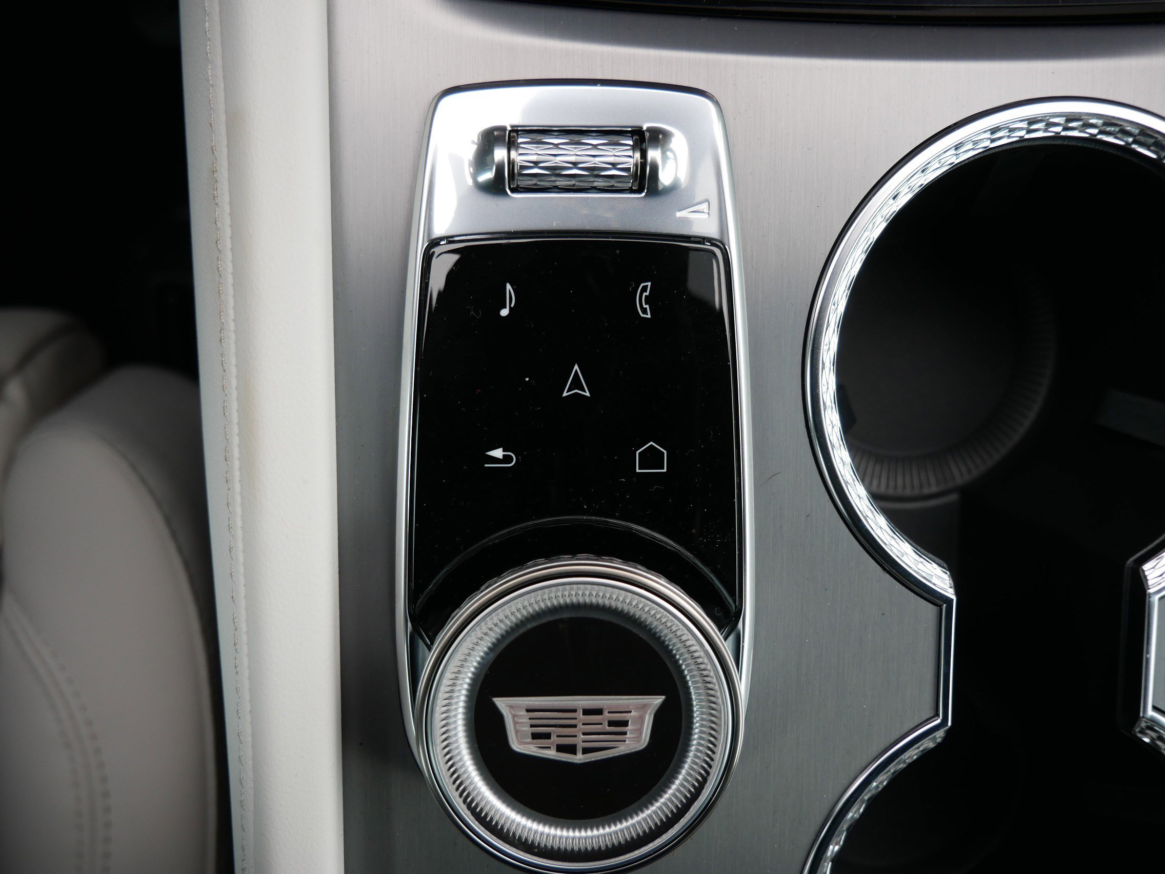 New 2026 Cadillac Vistiq Sport image 24