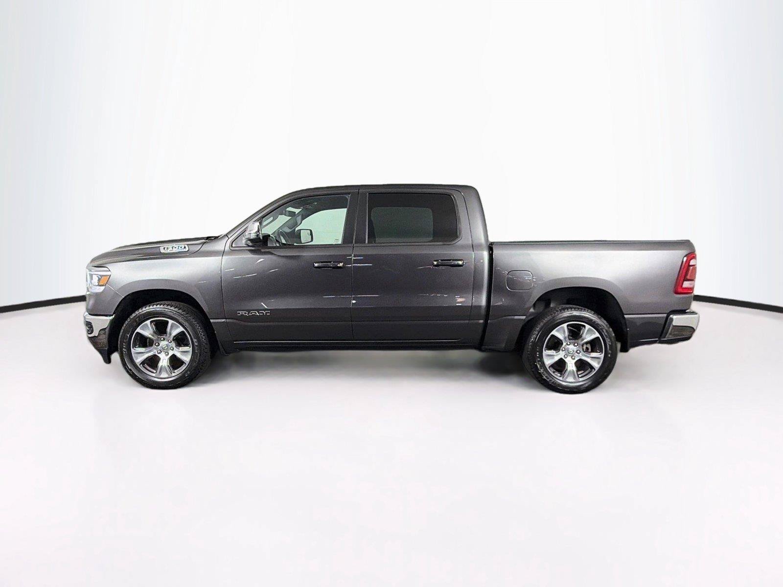Used 2023 RAM 1500 Laramie AWD/4WD image 8