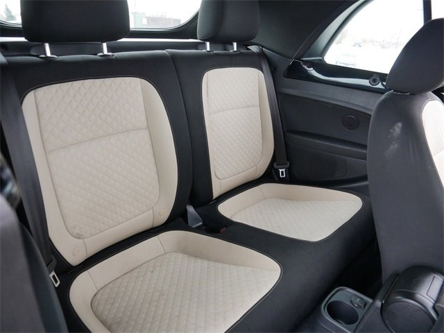 Used 2019 Volkswagen Beetle 2.0T SE image 21