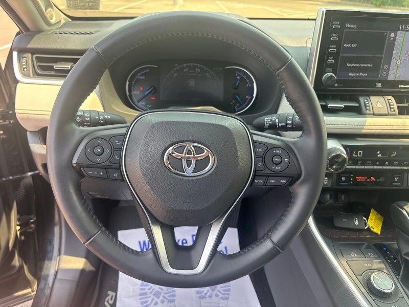 Used 2020 Toyota RAV4 Limited w/ Limited Grade Weather Package AWD/4WD image 33