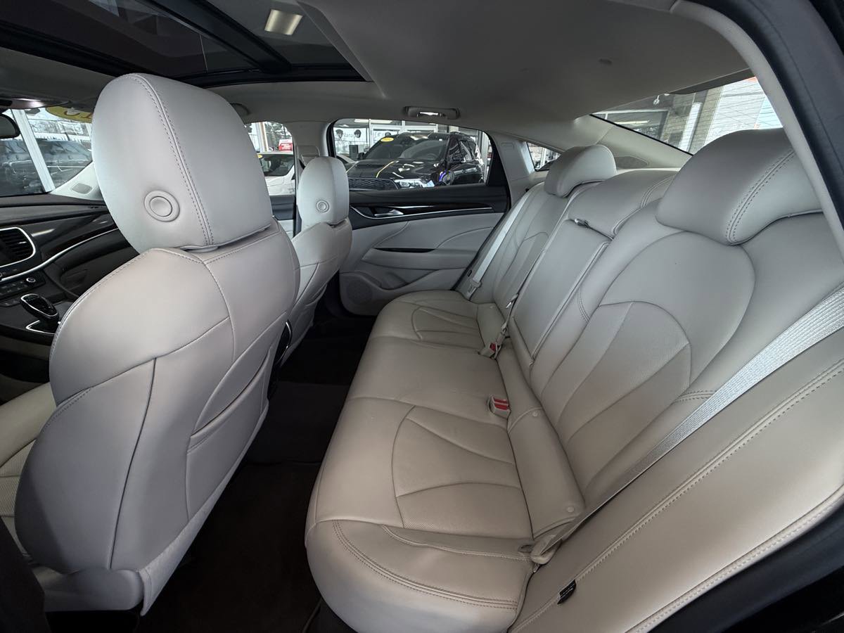 Used 2018 Buick LaCrosse Premium w/ Driver Confidence Package #2 image 22