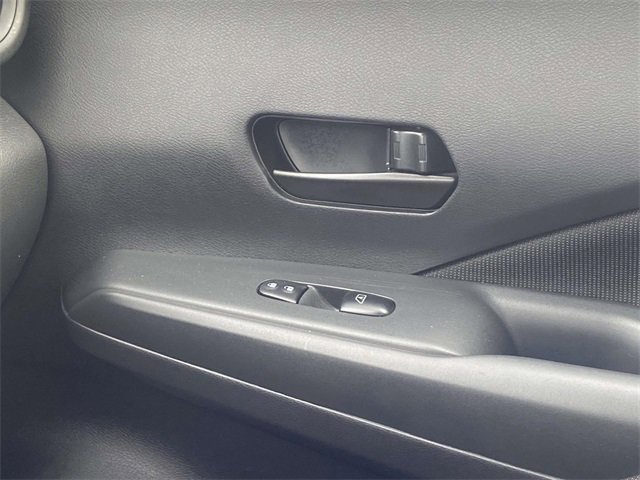 Used 2025 Nissan Kicks Play S image 19