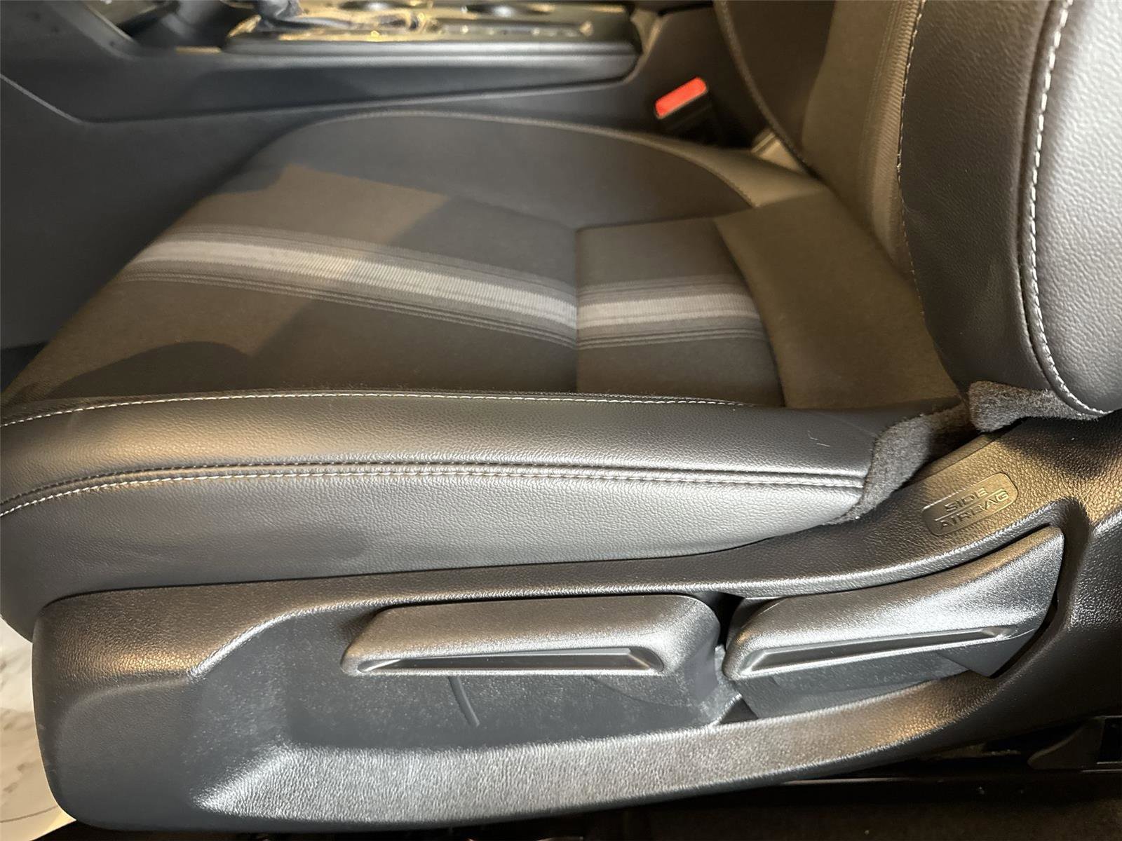 Used 2022 Honda Civic Sport image 14