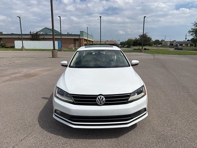 Used 2017 Volkswagen Jetta SEL FWD image 8