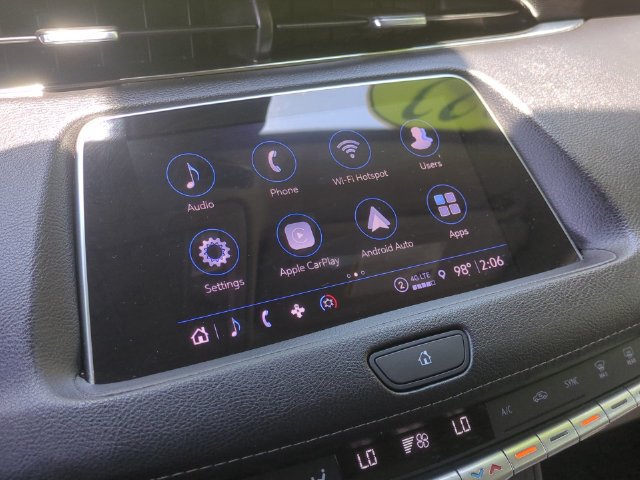 Used 2022 Cadillac XT4 Premium Luxury w/ Safety Alert Package AWD/4WD image 36