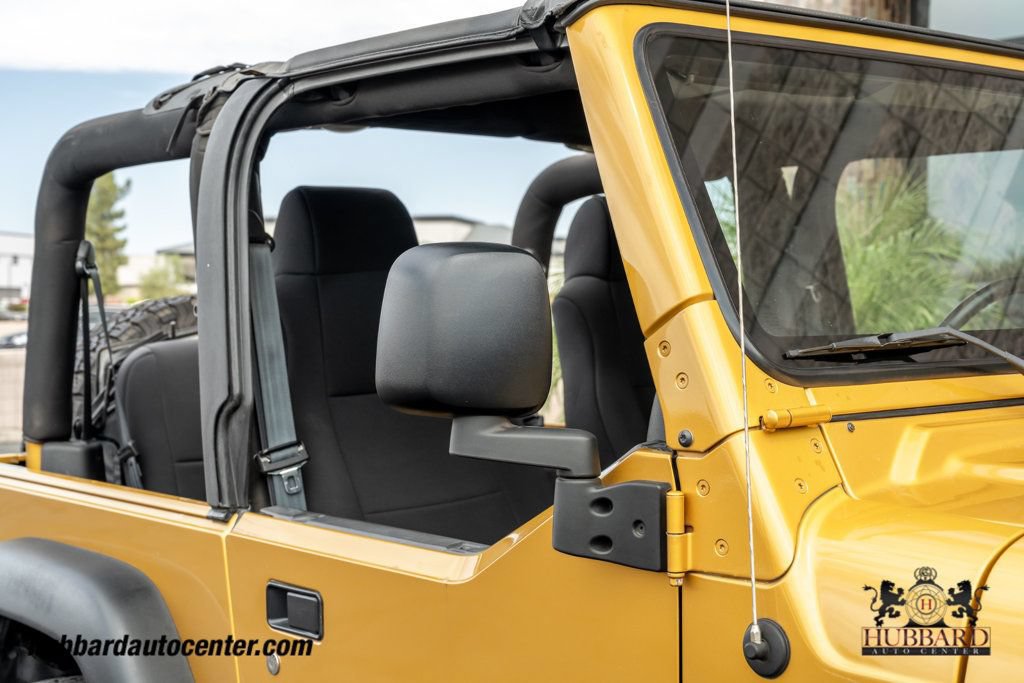 Used 2003 Jeep Wrangler Rubicon AWD/4WD image 36