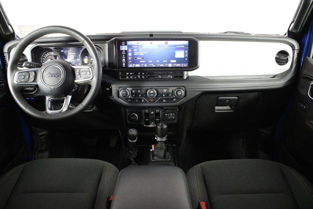 Used 2024 Jeep Wrangler Unlimited Sahara image 28