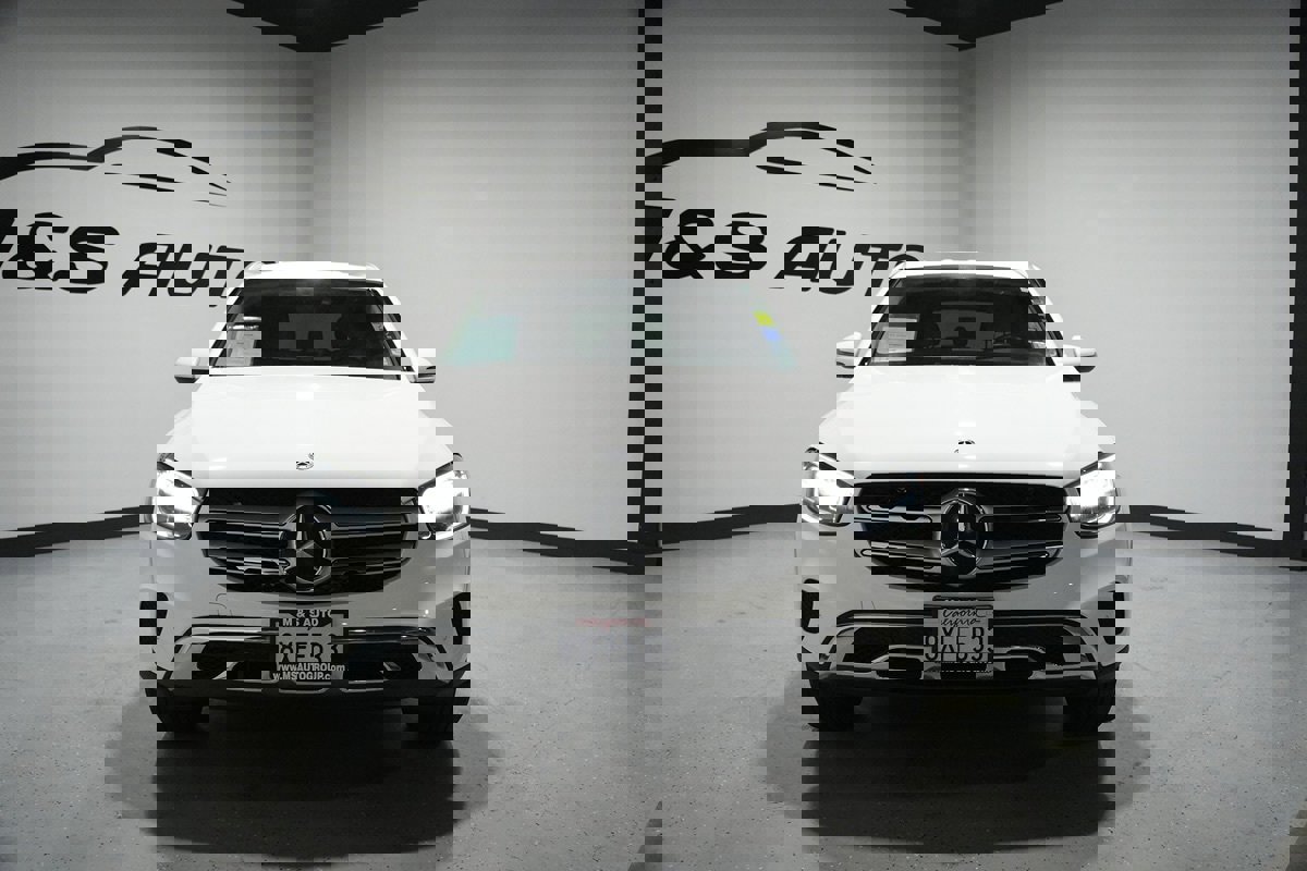 Used 2021 Mercedes-Benz GLC 300 4MATIC image 17