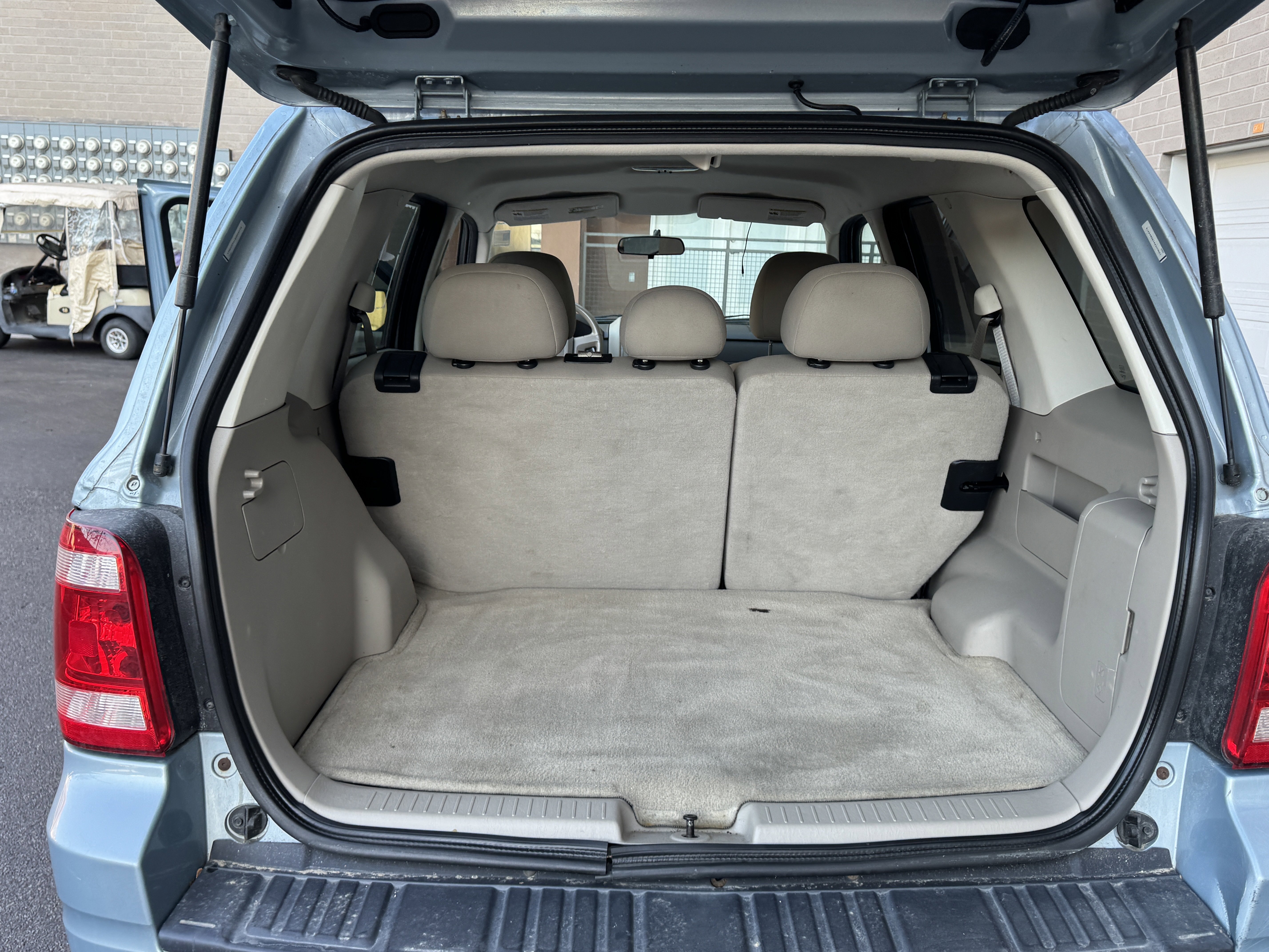 Used 2008 Ford Escape 4WD Hybrid image 29