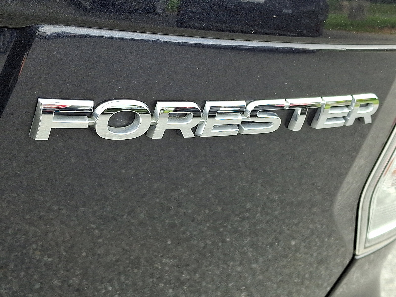 Used 2018 Subaru Forester 2.5i Premium AWD/4WD image 31